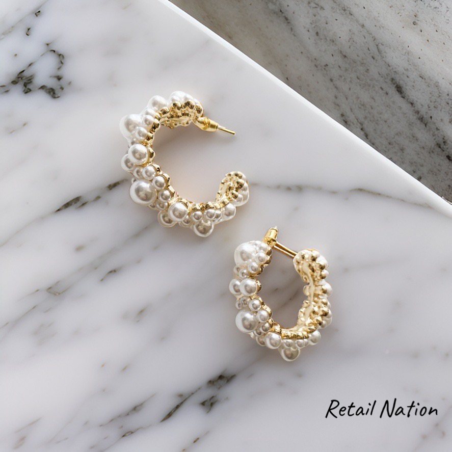 Elegant Pearl C-shaped Earrings